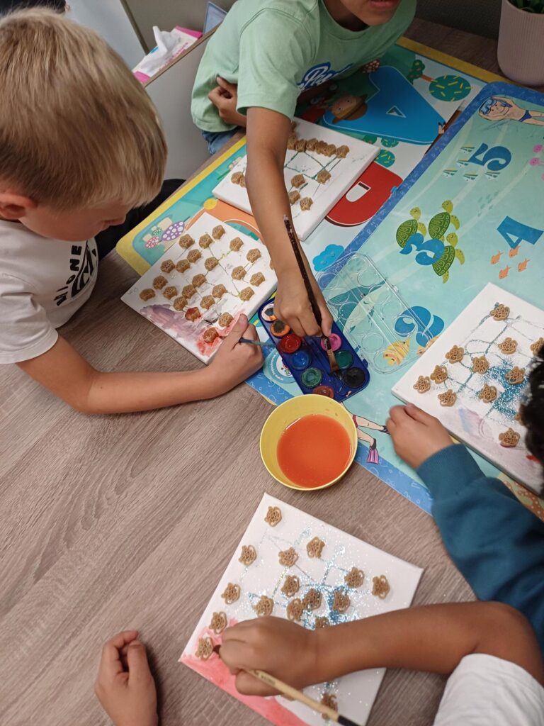 kinderen kleuren